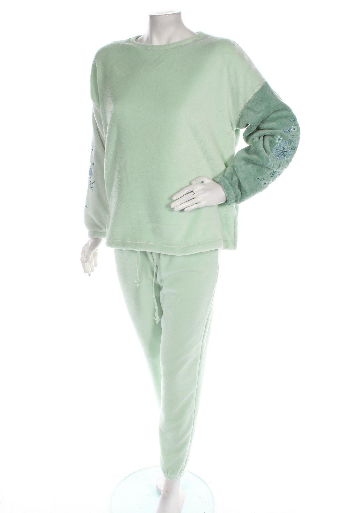 Пижама Women'secret, Размер XS, Цвят Зелен, Цена 69,00 лв.