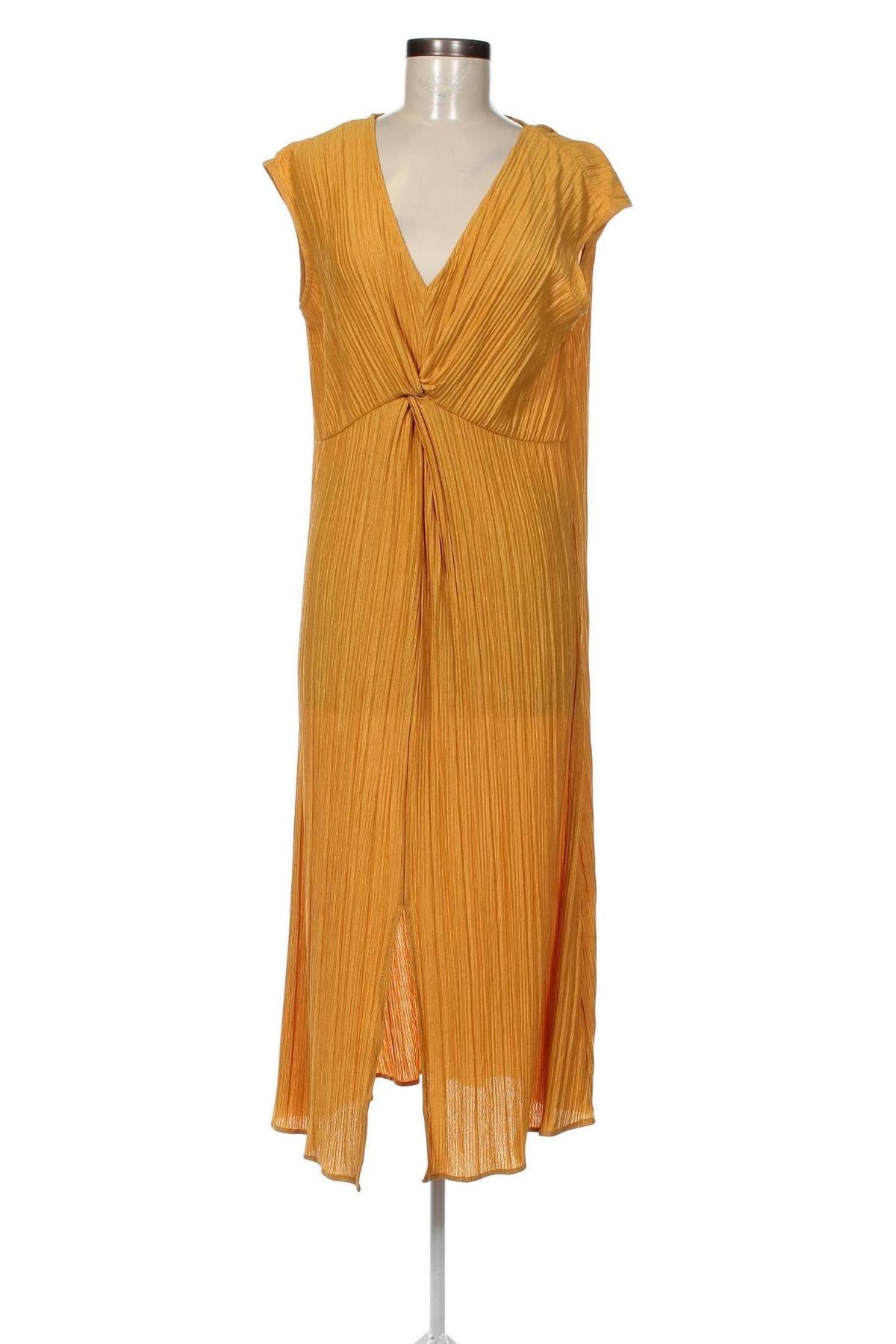 Φόρεμα Cortefiel, Μέγεθος S, Χρώμα Κίτρινο, Τιμή 5,05 €