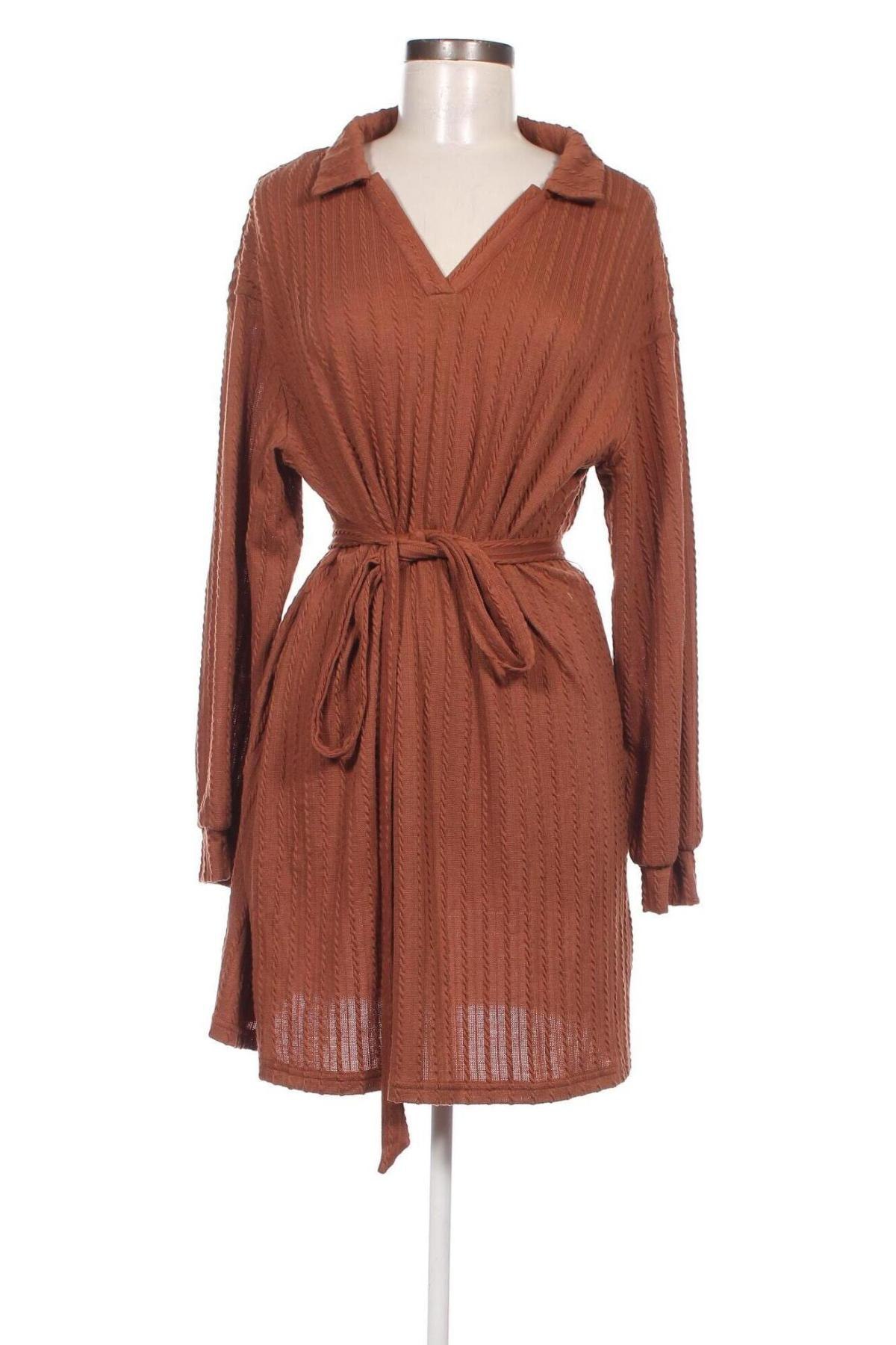 Kleid Emery rose, Größe L, Farbe Beige, Preis € 12,47