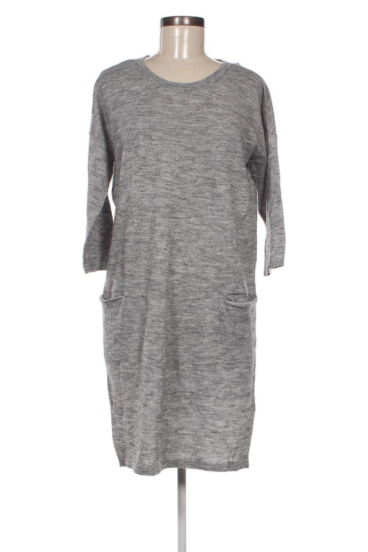 Kleid Vero Moda, Größe L, Farbe Grau, Preis € 6,47