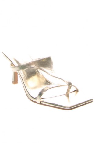 Papuci Ideal Shoes, Mărime 39, Culoare Auriu, Preț 104,59 Lei