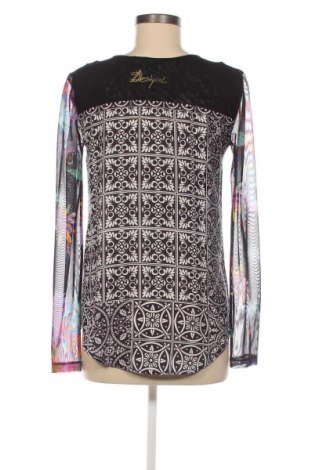 Дамска блуза Desigual, Размер M, Цвят Многоцветен, Цена 55,00 лв.