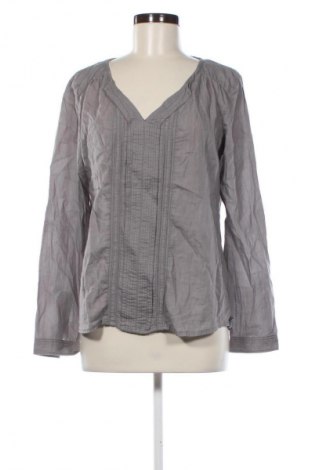 Damen Shirt Esprit, Größe M, Farbe Grau, Preis € 23,99
