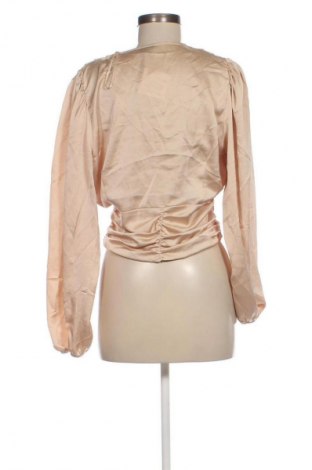 Damen Shirt Gina Tricot, Größe M, Farbe Beige, Preis € 13,99
