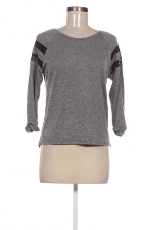 Bluză de femei H&M Divided, Mărime S, Culoare Gri, Preț 61,99 Lei