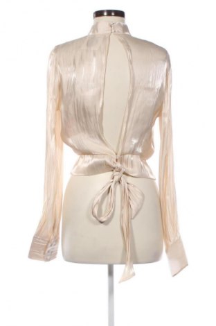 Damen Shirt NA-KD, Größe M, Farbe Beige, Preis 39,38 €