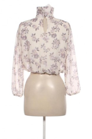 Дамска блуза NEW COLLECTION, Размер S, Цвят Многоцветен, Цена 77,99 лв.