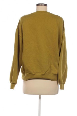 Γυναικεία μπλούζα Pull&Bear, Μέγεθος S, Χρώμα Πράσινο, Τιμή 19,95 €