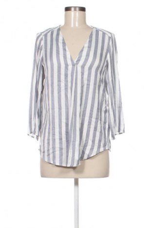 Damen Shirt Stradivarius, Größe S, Farbe Mehrfarbig, Preis 13,99 €