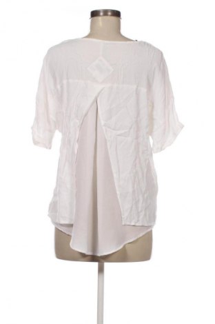 Damen Shirt Stradivarius, Größe XL, Farbe Weiß, Preis € 13,99