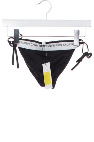 Дамски бански Calvin Klein, Размер XS, Цвят Многоцветен, Цена 54,99 лв.