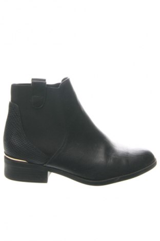 Botine de damă New Look, Mărime 38, Culoare Negru, Preț 198,98 Lei