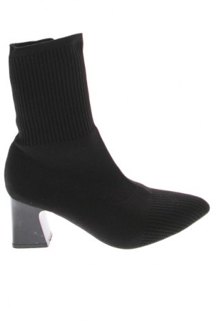 Botine de damă Unbranded, Mărime 40, Culoare Negru, Preț 122,45 Lei