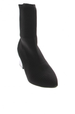 Botine de damă Unbranded, Mărime 40, Culoare Negru, Preț 122,45 Lei