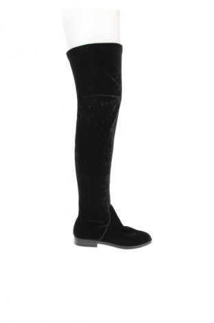 Damskie kozaki Bershka, Rozmiar 37, Kolor Czarny, Cena 213,57 zł