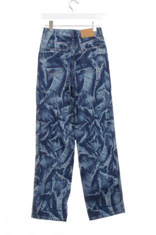 Dámske džínsy  BDG, Veľkosť XS, Farba Modrá, Cena  20,97 €
