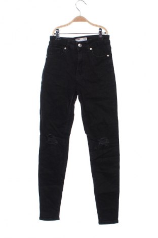 Női farmernadrág Bershka, Méret XS, Szín Fekete, Ár 3 249 Ft