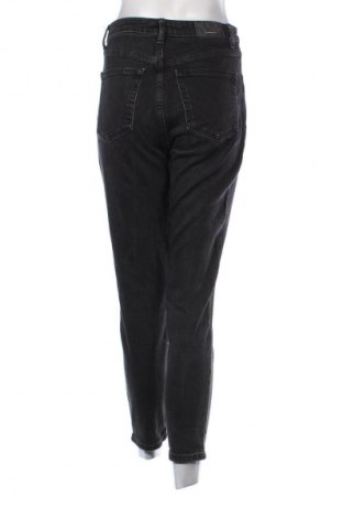 Damskie jeansy Bershka, Rozmiar M, Kolor Czarny, Cena 67,00 zł