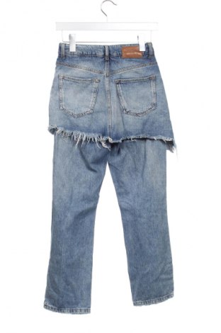 Dámské džíny  Bershka, Velikost XS, Barva Modrá, Cena  249,00 Kč