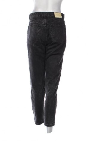 Dámske džínsy  Bershka, Veľkosť M, Farba Čierna, Cena  15,00 €