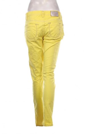 Damen Jeans Blue Fire Co, Größe M, Farbe Gelb, Preis 20,99 €
