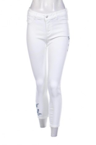 Damen Jeans Buffalo, Größe M, Farbe Weiß, Preis € 20,97