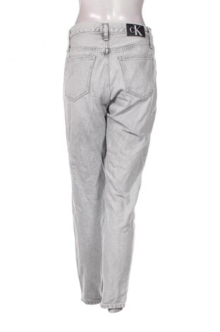 Dámske džínsy  Calvin Klein Jeans, Veľkosť M, Farba Sivá, Cena  34,95 €