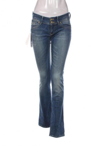 Damen Jeans Cross Jeans, Größe M, Farbe Blau, Preis 31,99 €