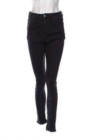 Дамски дънки Edc By Esprit, Размер L, Цвят Черен, Цена 41,16 лв.