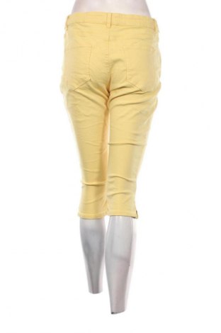 Damskie jeansy Essentials by Tchibo, Rozmiar M, Kolor Żółty, Cena 95,99 zł