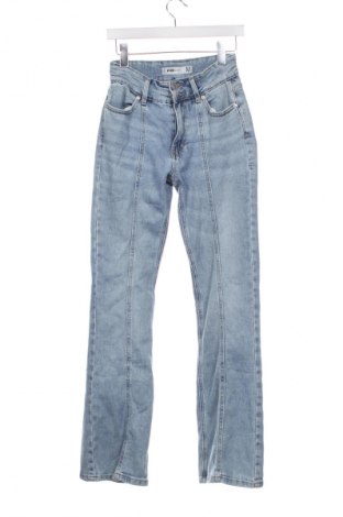 Damskie jeansy Fb Sister, Rozmiar S, Kolor Niebieski, Cena 95,99 zł