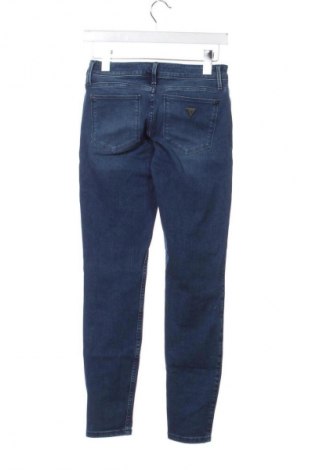 Blugi de femei Guess, Mărime S, Culoare Albastru, Preț 256,38 Lei