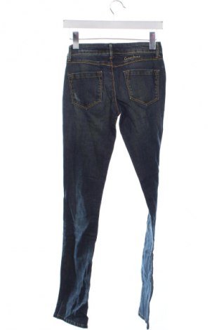 Damskie jeansy Guess, Rozmiar XS, Kolor Niebieski, Cena 245,99 zł