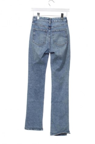 Damskie jeansy H&M, Rozmiar XS, Kolor Niebieski, Cena 66,67 zł