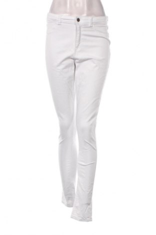 Damen Jeans Kiabi, Größe M, Farbe Weiß, Preis € 20,99