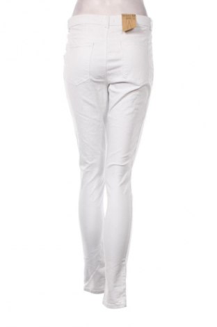 Damen Jeans Kiabi, Größe M, Farbe Weiß, Preis € 20,99