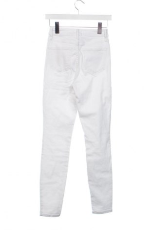 Blugi de femei Mango, Mărime XS, Culoare Alb, Preț 86,73 Lei