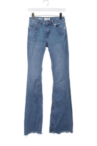 Blugi de femei Mango, Mărime S, Culoare Albastru, Preț 232,65 Lei