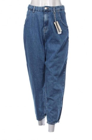 Damskie jeansy Mango, Rozmiar M, Kolor Niebieski, Cena 177,01 zł