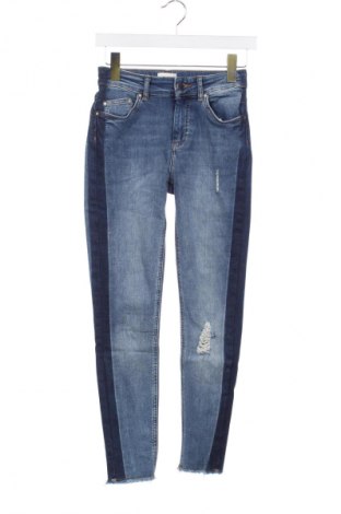 Blugi de femei ONLY, Mărime S, Culoare Albastru, Preț 84,78 Lei