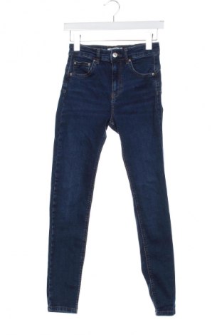 Dámske džínsy  Pull&Bear, Veľkosť S, Farba Modrá, Cena  14,84 €