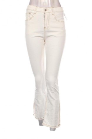 Damen Jeans Qed London, Größe M, Farbe Weiß, Preis 64,99 €