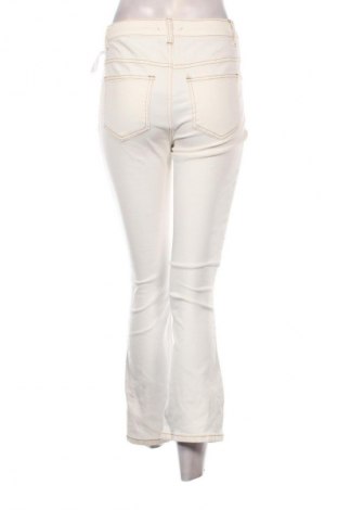 Damen Jeans Qed London, Größe M, Farbe Weiß, Preis 64,99 €