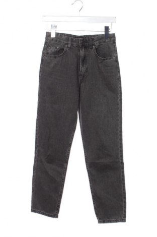 Blugi de femei Sinsay, Mărime XS, Culoare Negru, Preț 74,81 Lei