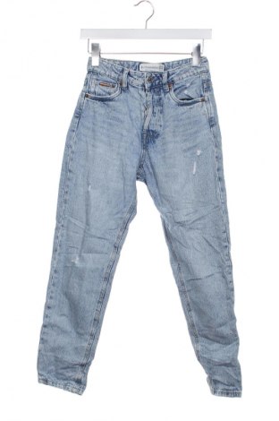 Blugi de femei Stradivarius, Mărime XS, Culoare Albastru, Preț 94,99 Lei