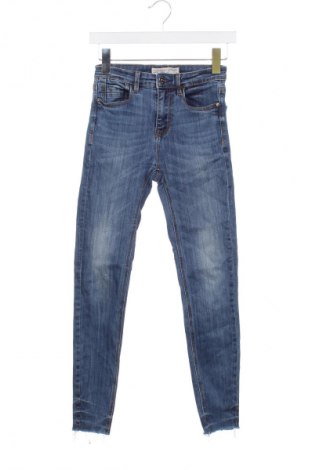 Damen Jeans Stradivarius, Größe XS, Farbe Blau, Preis € 7,99
