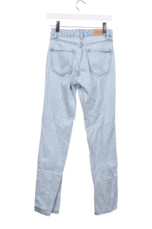 Dámské džíny  Stradivarius, Velikost XS, Barva Modrá, Cena  367,00 Kč