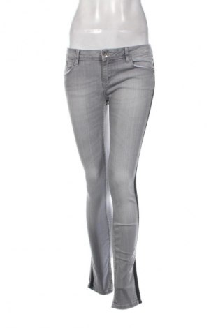 Damskie jeansy Unbranded, Rozmiar M, Kolor Szary, Cena 95,99 zł