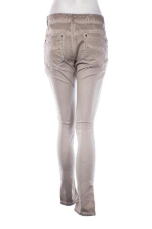 Blugi de femei Unbranded, Mărime S, Culoare Bej, Preț 38,99 Lei