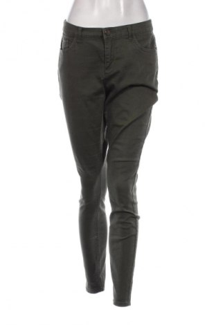 Dámske džínsy  Yessica, Veľkosť M, Farba Zelená, Cena  14,84 €